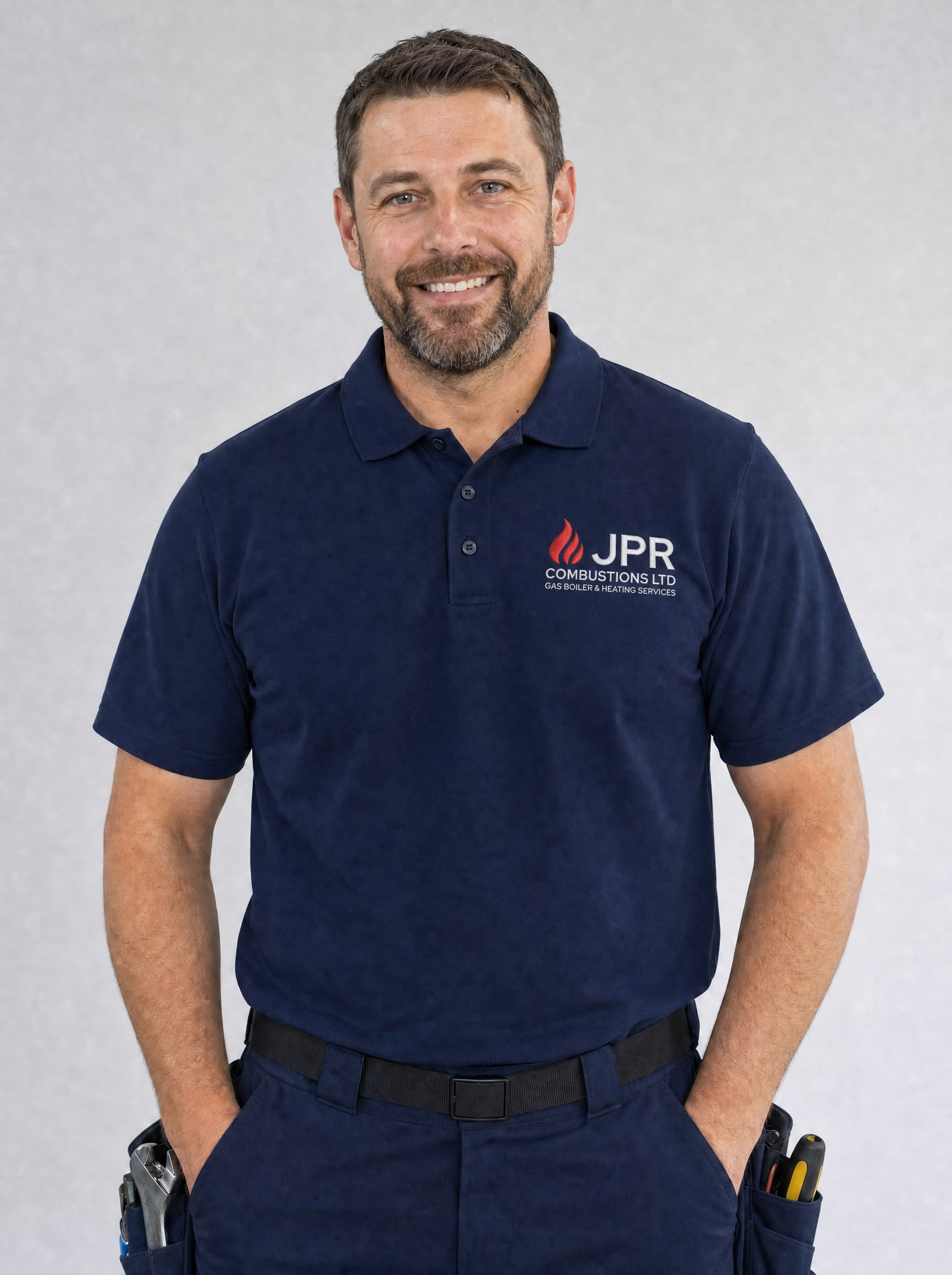 Short sleeve polo — front